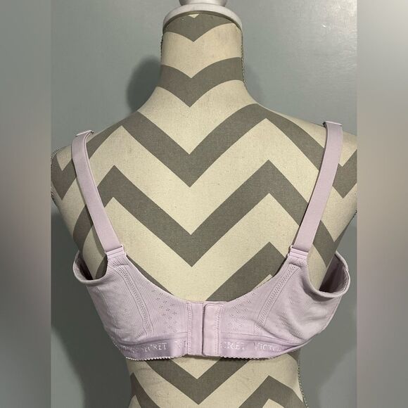 Victoria’s Secret bra - Picture 3 of 9